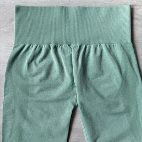 Mint Green High-Waisted Leggings - Picture 9 of 12